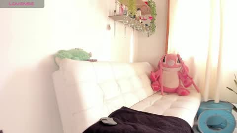 Snapshot of filletatouee chatting on 05/10/26, 05:07 filletatouee online show from 05/10/26, 05:07