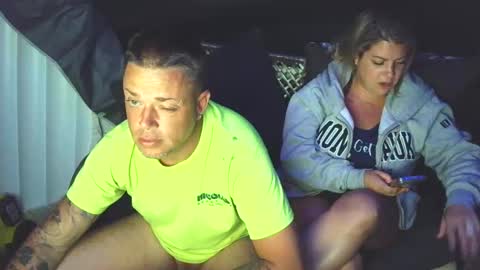 Snapshot of fillmeupmama chatting on 11/02/25, 04:37 fillmeupmama online show from 11/02/25, 04:37