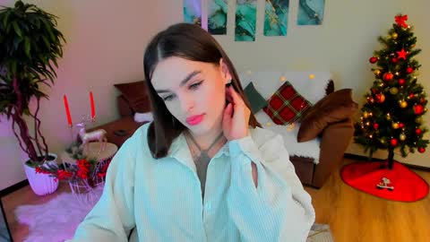 Snapshot of finalaccord chatting on 01/24/25, 04:05 Amanda online show from 01/24/25, 04:05