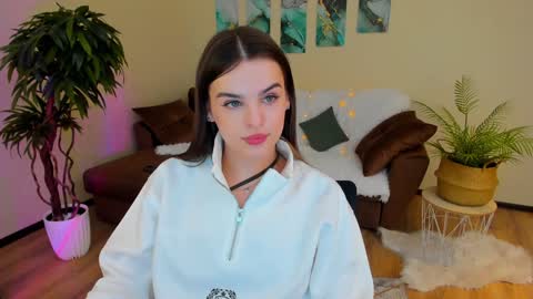 Snapshot of finalaccord chatting on 02/05/25, 04:14 Amanda online show from 02/05/25, 04:14