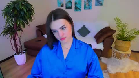 Snapshot of finalaccord chatting on 02/11/25, 07:38 Amanda online show from 02/11/25, 07:38