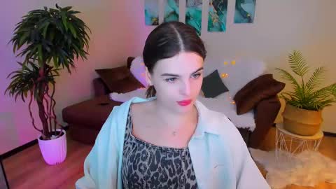Snapshot of finalaccord chatting on 03/12/25, 04:13 Amanda online show from 03/12/25, 04:13