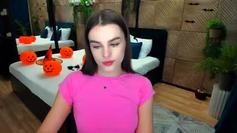 Snapshot of finalaccord chatting on 11/05/25, 04:12 Amanda online show from 11/05/25, 04:12