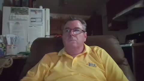 Snapshot of finderfiner chatting on 12/21/24, 09:44 finderfiner online show from 12/21/24, 09:44