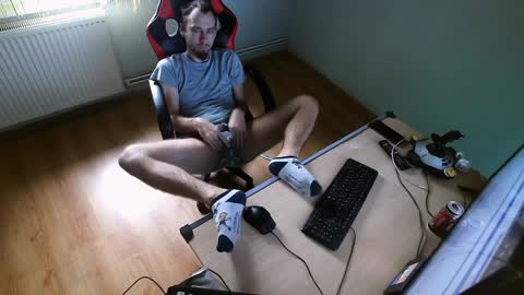 Jane and Findo online show from 01/29/25, 03:37