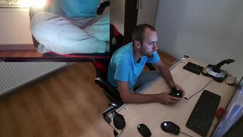 Jane and Findo online show from 03/05/25, 06:33