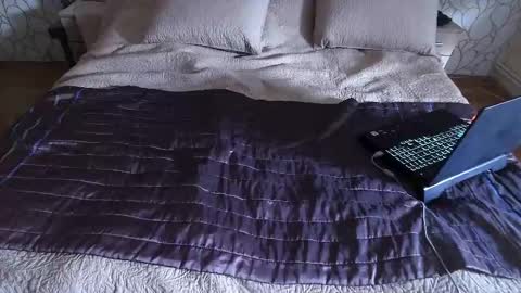 Jane and Findo online show from 03/06/25, 09:25