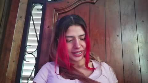 Snapshot of findombratty chatting on 05/04/26, 09:00 findombratty online show from 05/04/26, 09:00