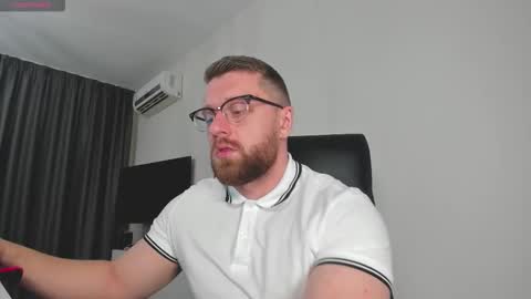 FindomGuyXXX online show from 01/18/26, 05:28