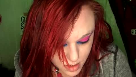 Snapshot of findommefoxi chatting on 02/01/25, 10:23 findommefoxi online show from 02/01/25, 10:23
