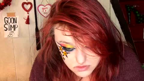 Snapshot of findommefoxi chatting on 02/11/25, 08:20 findommefoxi online show from 02/11/25, 08:20