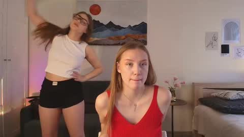 findweyout online show from 03/22/26, 01:25