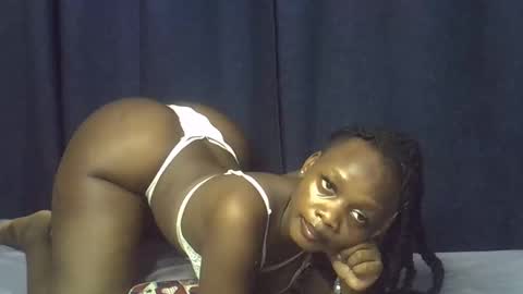 fine_ass24 online show from 04/24/26, 12:40