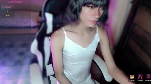 fineboii_rey18 online show from 02/23/26, 06:44