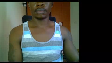 Snapshot of fineebony chatting on 05/16/26, 06:32 HOT AND SWEET online show from 05/16/26, 06:32