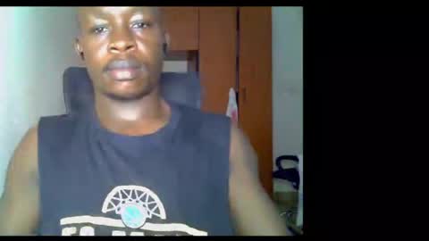 Snapshot of fineebony chatting on 05/17/26, 03:48 HOT AND SWEET online show from 05/17/26, 03:48