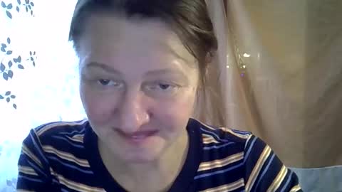 Snapshot of finika_say chatting on 10/22/25, 01:22 finika_say online show from 10/22/25, 01:22