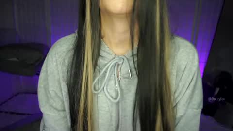 finleyfae online show from 02/10/25, 05:30