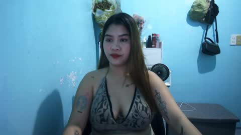 Snapshot of finn13563863 chatting on 04/12/26, 12:32 finn ing geer online show from 04/12/26, 12:32