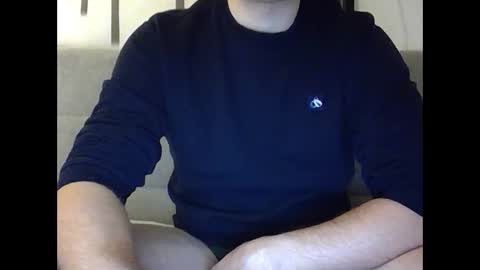 Snapshot of finn_99 chatting on 01/04/25, 04:22 Finn online show from 01/04/25, 04:22