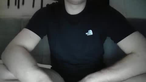 Snapshot of finn_99 chatting on 02/15/26, 04:36 Finn online show from 02/15/26, 04:36