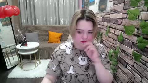 finna_39 online show from 02/21/25, 03:32