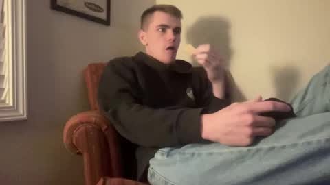 Snapshot of finnabun33 chatting on 12/10/24, 12:39 Jake I am Bicurious online show from 12/10/24, 12:39
