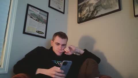 Snapshot of finnabun33 chatting on 12/28/24, 11:59 Jake I am Bicurious online show from 12/28/24, 11:59