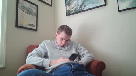 Snapshot of finnabun33 chatting on 01/11/25, 04:14 Jake I am Bicurious online show from 01/11/25, 04:14