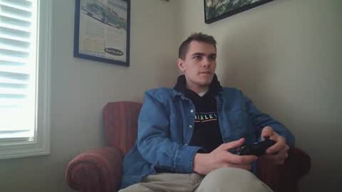 Snapshot of finnabun33 chatting on 01/23/25, 09:07 Jake I am Bicurious online show from 01/23/25, 09:07