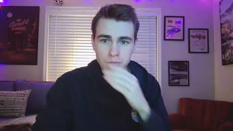 Snapshot of finnabun33 chatting on 02/12/25, 11:51 Jake I am Bicurious online show from 02/12/25, 11:51