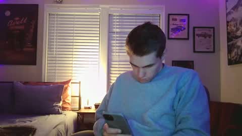 Snapshot of finnabun33 chatting on 02/15/25, 02:47 Jake I am Bicurious online show from 02/15/25, 02:47
