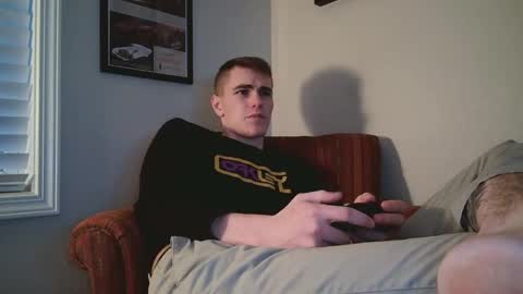 Snapshot of finnabun33 chatting on 02/17/25, 11:20 Jake I am Bicurious online show from 02/17/25, 11:20