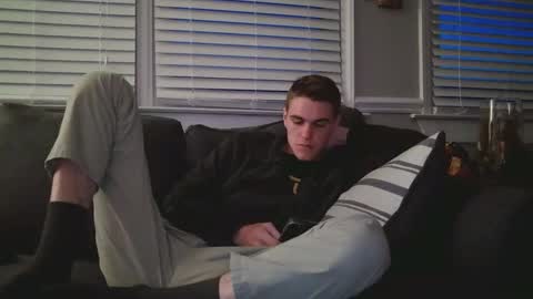 Snapshot of finnabun33 chatting on 03/04/25, 11:43 Jake I am Bicurious online show from 03/04/25, 11:43