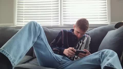 Snapshot of finnabun33 chatting on 03/05/25, 09:26 Jake I am Bicurious online show from 03/05/25, 09:26