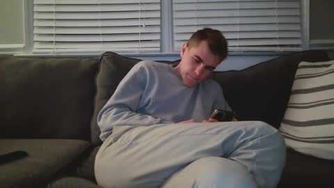 Snapshot of finnabun33 chatting on 03/08/25, 12:11 Jake I am Bicurious online show from 03/08/25, 12:11