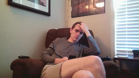 Snapshot of finnabun33 chatting on 10/13/25, 05:46 Jake I am Bicurious online show from 10/13/25, 05:46