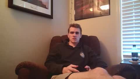 Snapshot of finnabun33 chatting on 10/17/25, 07:16 Jake I am Bicurious online show from 10/17/25, 07:16
