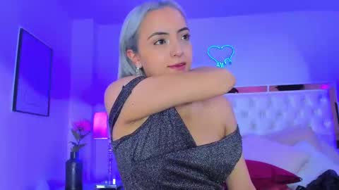 Snapshot of finnky1 chatting on 03/11/25, 09:34 finnky1 online show from 03/11/25, 09:34