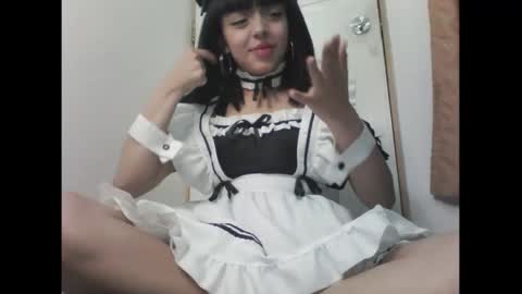 Snapshot of finnky1 chatting on 10/30/25, 04:58 finnky1 online show from 10/30/25, 04:58