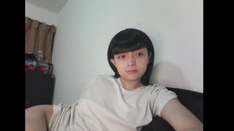 Snapshot of finnky1 chatting on 10/31/25, 01:28 finnky1 online show from 10/31/25, 01:28