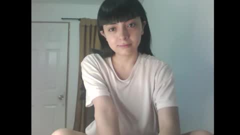 Snapshot of finnky1 chatting on 11/05/25, 03:50 finnky1 online show from 11/05/25, 03:50