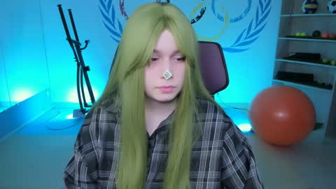 fiora online show from 01/23/25, 12:09