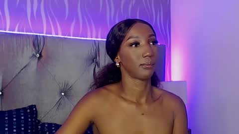 Fiorela Lenin  online show from 10/26/25, 12:33