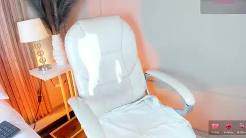 Fiorela online show from 02/06/26, 04:17