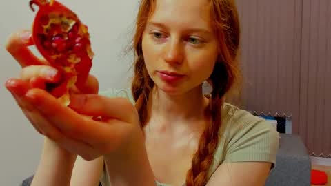 Snapshot of fire_luna chatting on 12/23/24, 11:47 fire_luna online show from 12/23/24, 11:47