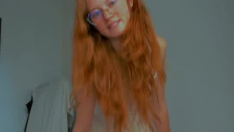 Snapshot of fire_luna chatting on 07/16/26, 01:39 fire_luna online show from 07/16/26, 01:39
