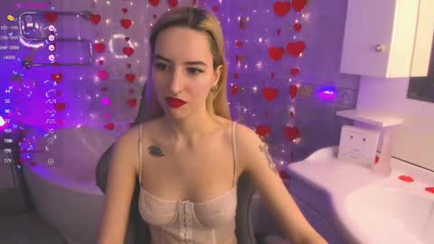 Bellatrix online show from 02/11/25, 04:33