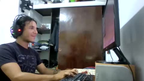 Ricardo online show from 12/15/24, 07:46