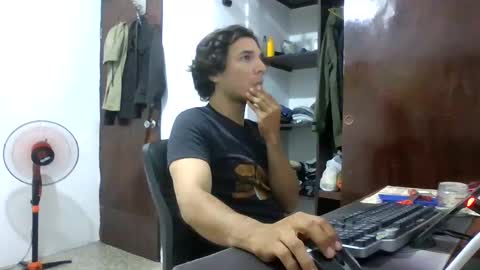 Ricardo online show from 12/30/24, 02:42